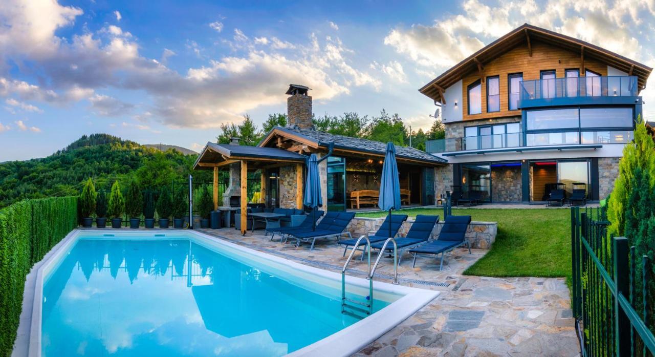 Вила Рустик / Villa Rustic Kyustendil Bagian luar foto